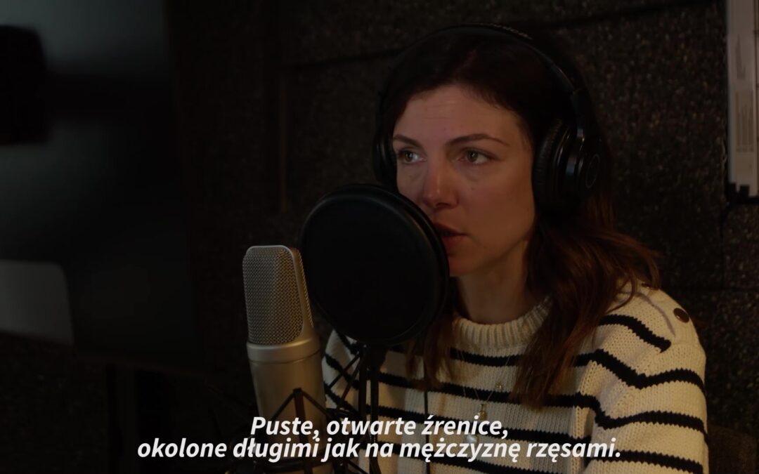 CZERWONE JEZIOROJulia ŁapińskaMarginesy